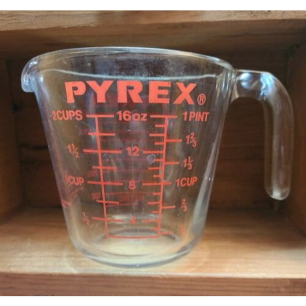 Vintage PYREX 2 Cup Glass Measuring Cup #516 Red Lettering Open Handle 16 OZ